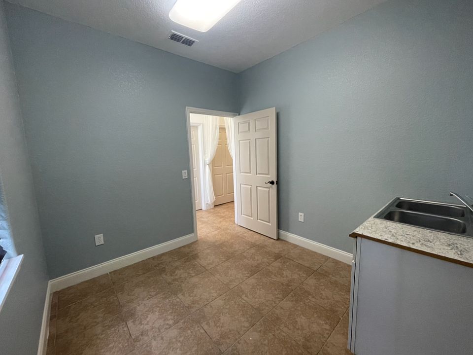 2nd image of 199 E Main St #1