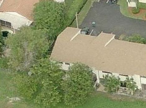 3rd image of 638 NE 195th St