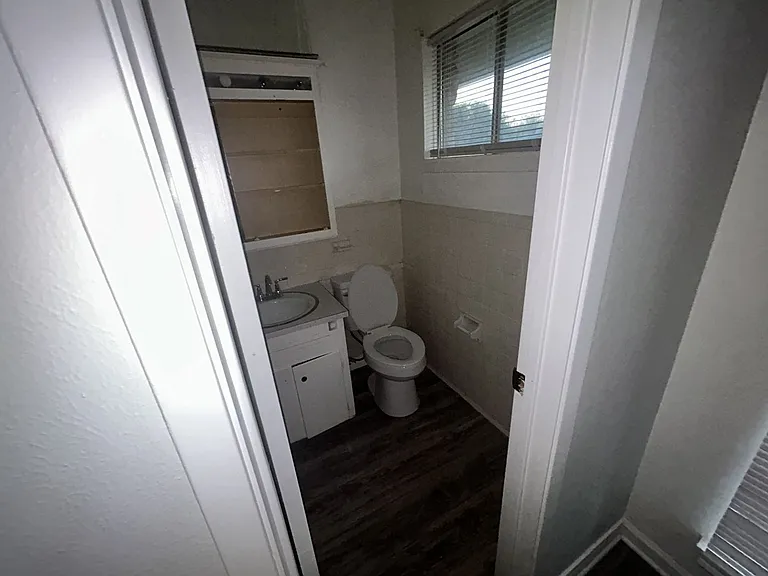 1312 Leader Dr — Photo 11