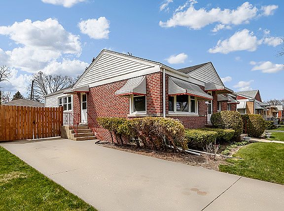3rd image of 2274 Cedar St