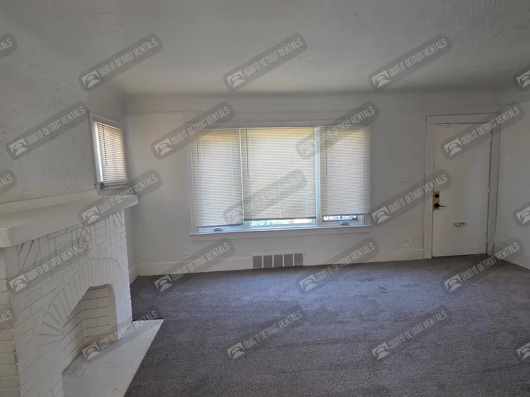 15757 Pinehurst St — Photo 7