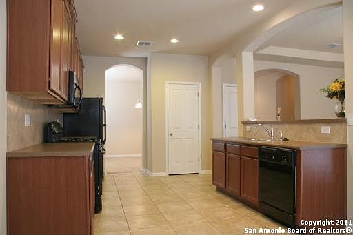 5th image of 4806 BARBOLI STREET