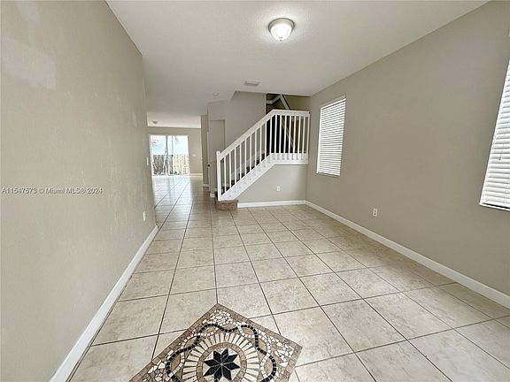 4th image of 10829 NW 79th St #10829