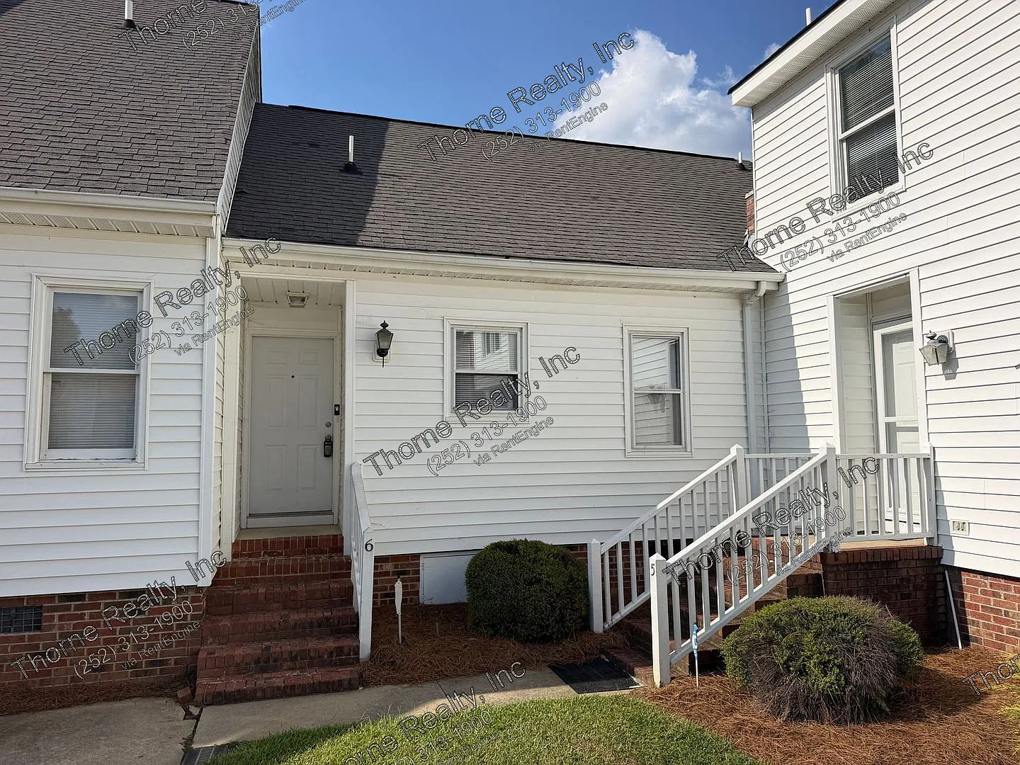 2 bed, 2.0 bath, 884 sqft, $1,495 — Photo 1