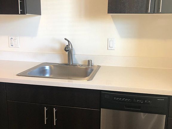 4th image of 460 N Winchester Blvd APT 1