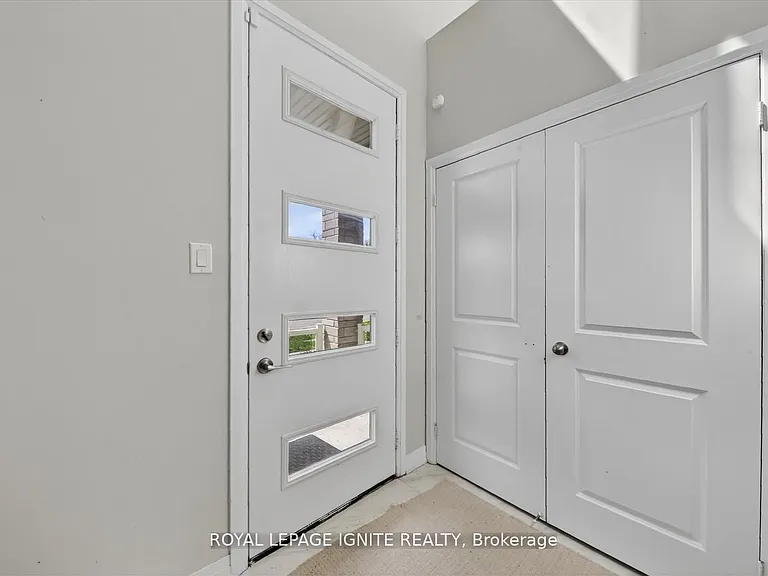 235 Port Darlington Rd — Photo 4