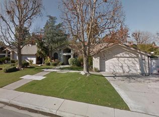 1913 Mountain Oak Rd, Bakersfield, CA 93311