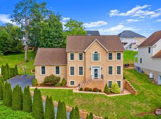 1826 Cumberland Dr, Harrisonburg, VA 22801