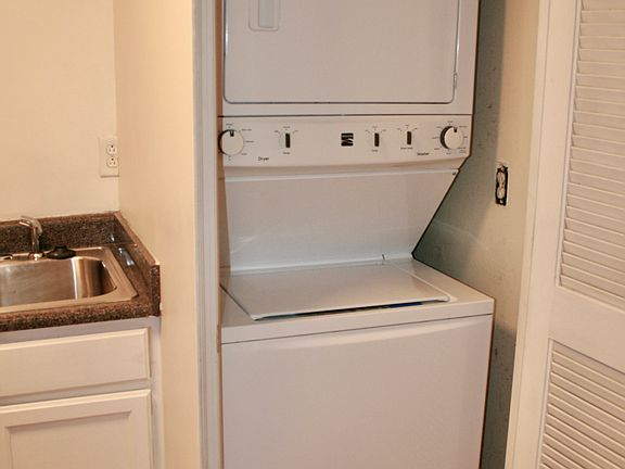 4th image of 3636 Taliluna Ave APT 506