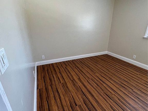 3rd image of 1001 El Camino Real #600-03