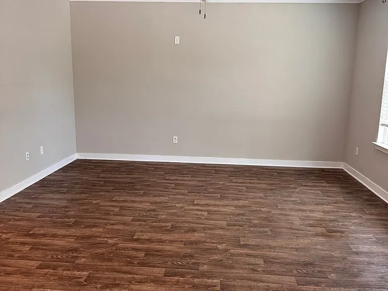 1303 Tides Edge Ct — Photo 9