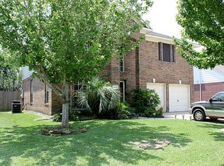 10840 Sycamore Dr S, La Porte, TX 77571