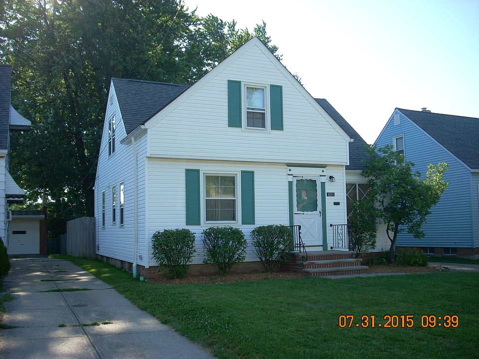 1st image of 1211 Washington