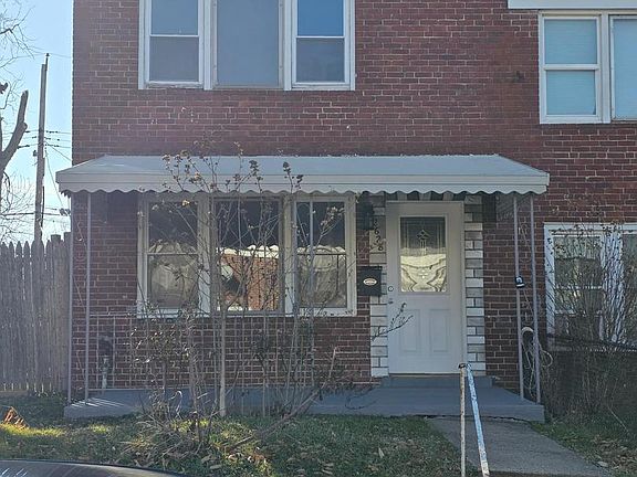 2nd image of 2628 Northshire Dr