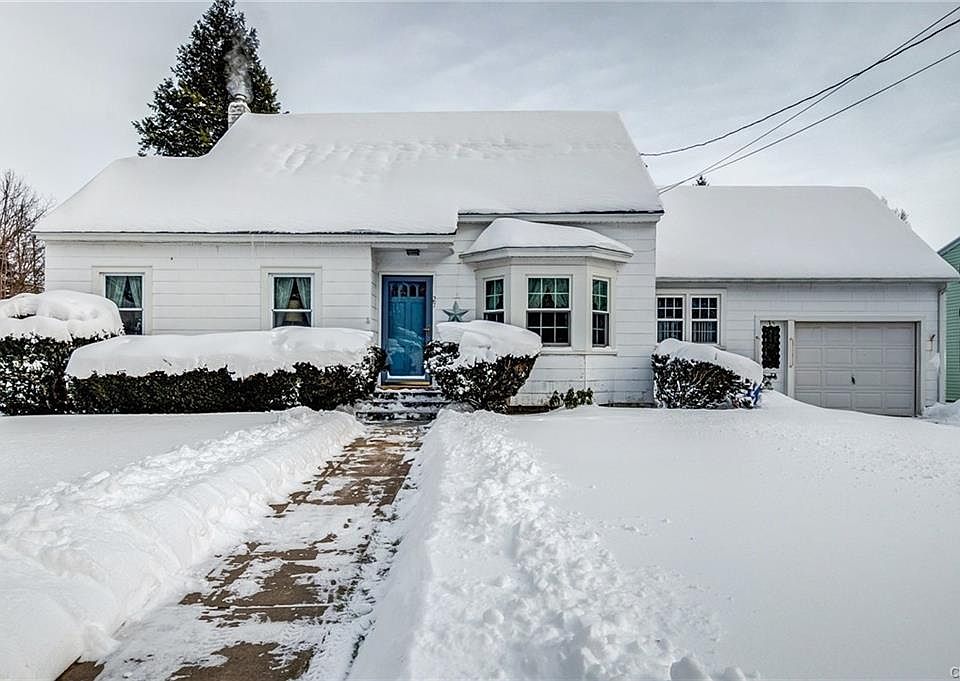 1st image of 27 McHarrie St