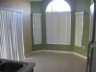 3 bed, 1099 sqft, $1,800 — Photo 2