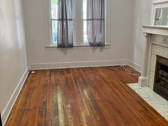 4th image of 906 Washington Ave #2