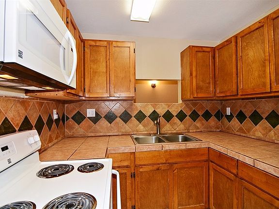 3rd image of 3805 N 48th Dr