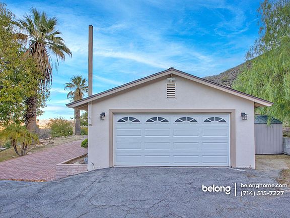 4th image of 18261 Sanders Dr