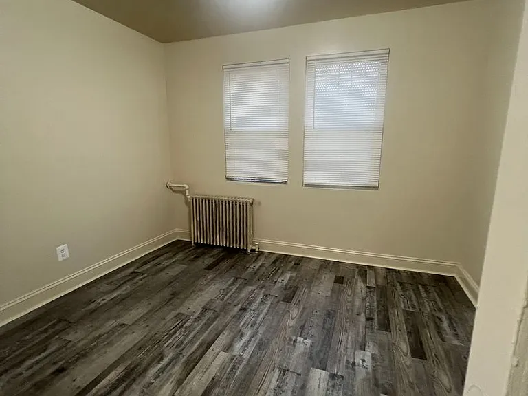 1615 Olive St SE — Photo 5