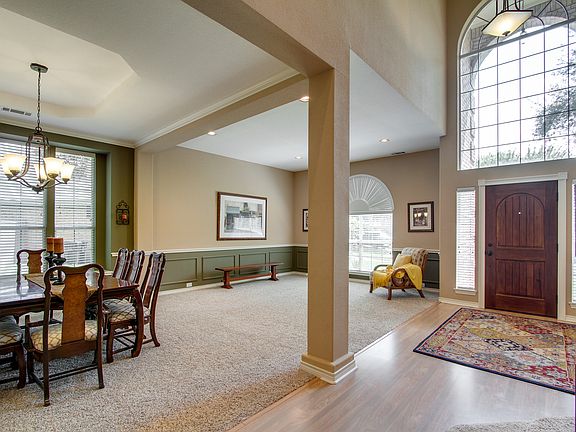 5th image of 2921 Oak Bend Ct