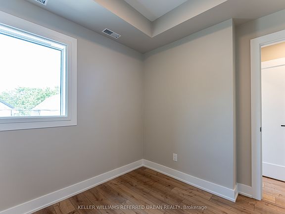 4th image of 352 Jones Ave #3