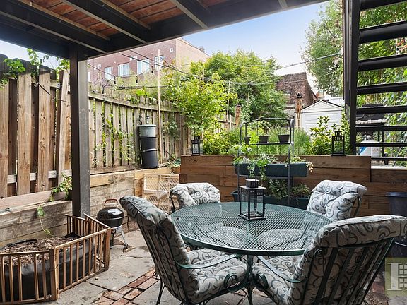 5th image of 50 Wyckoff St #1