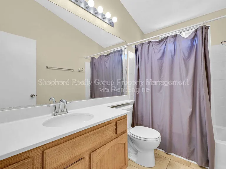 19944 Westerly Dr — Photo 22