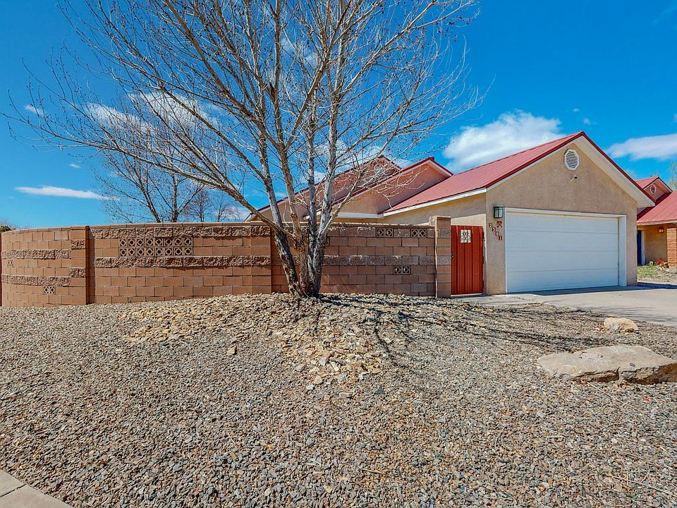 1st image of 2301 Tompiro Dr NW