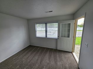 100 Townline Rd #1, Ligonier, IN 46767