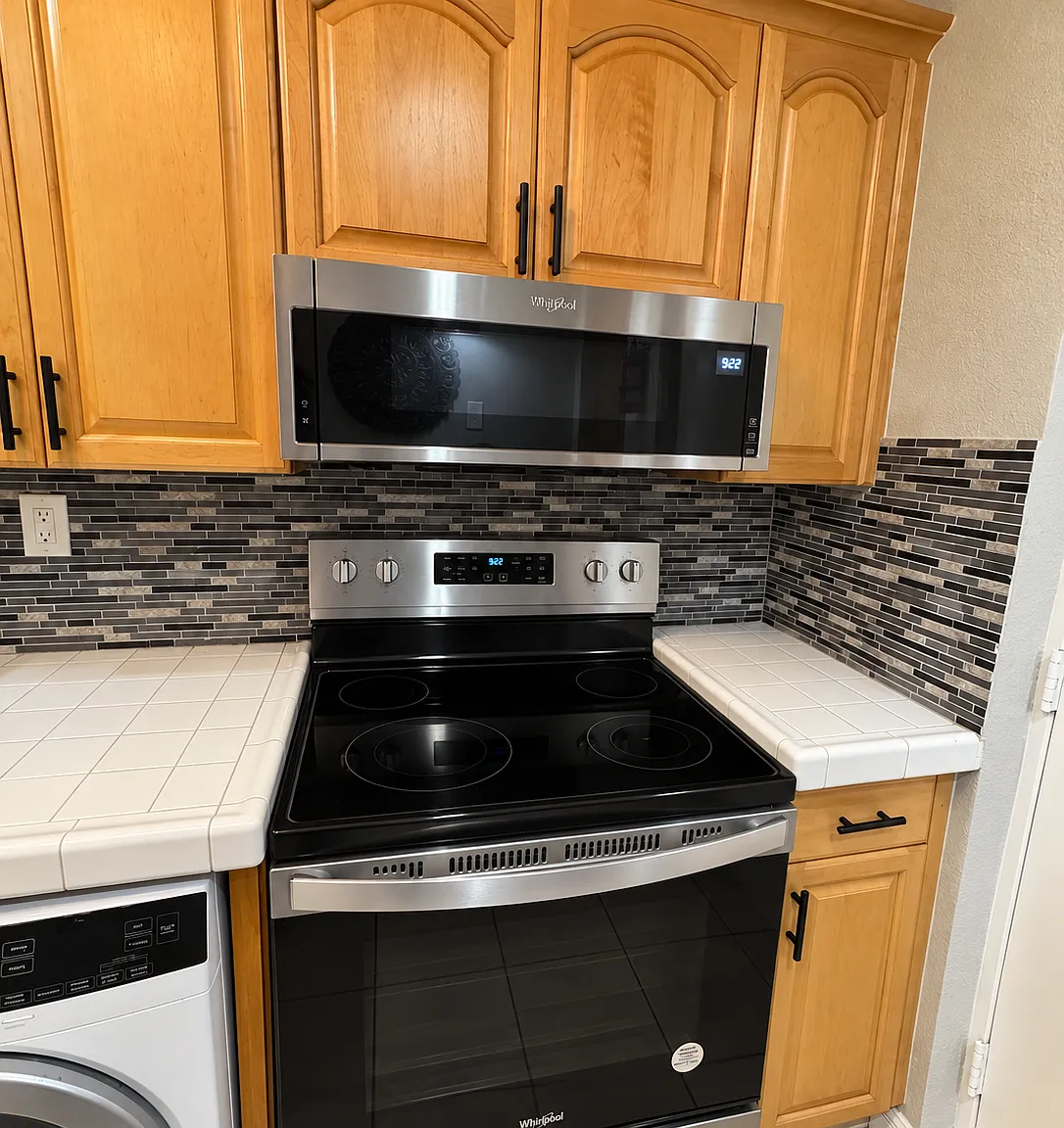 2 bed, 1030 sqft, $2,250 — Photo 3