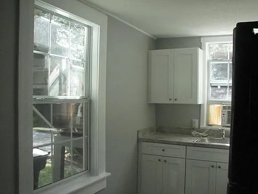 2510 1/2 East Central Blvd Apt A Orlando 32803 — Photo 4