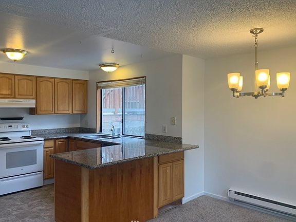 2nd image of 38874 SE Newton St Unit 1
