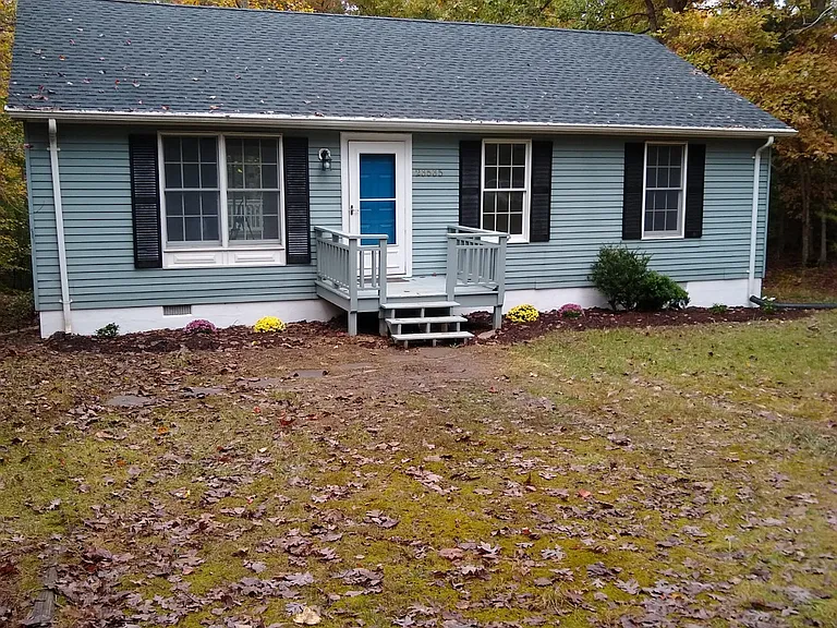 23535 Kingston Ln — Photo 12