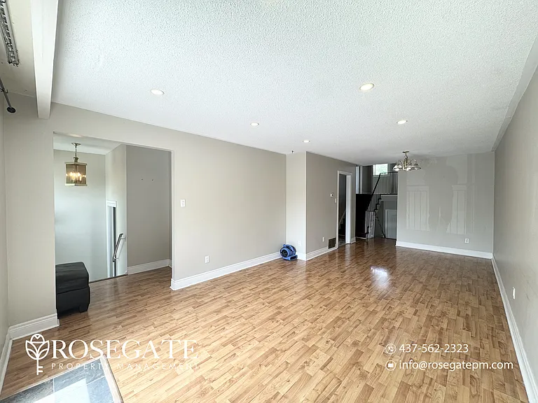 11 Roseville Dr #1 — Photo 10