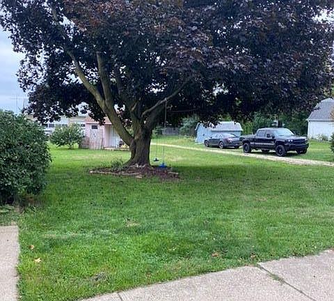 4th image of 27 Mechanic St