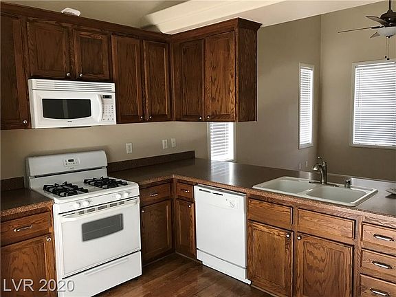 4th image of 6039 Quiet Glow Ave