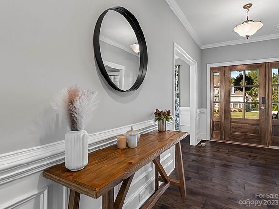 5th image of 191 Hidden Meadows Dr