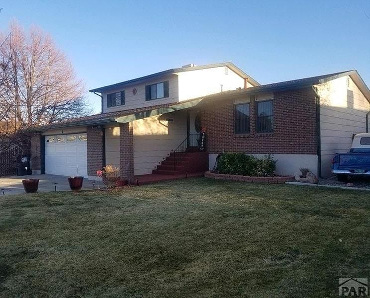 1st image of 6 Chautard Cir