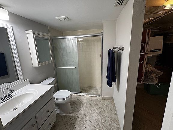 4th image of 244 Pebble Beach Cir APT B103