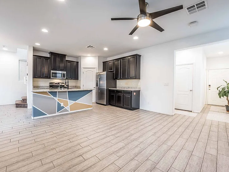 10750 Yarmouth Bay Ct — Photo 3