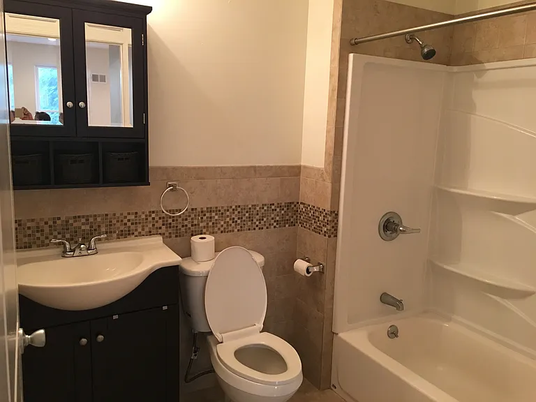 4128 Chester Ave #1R — Photo 9