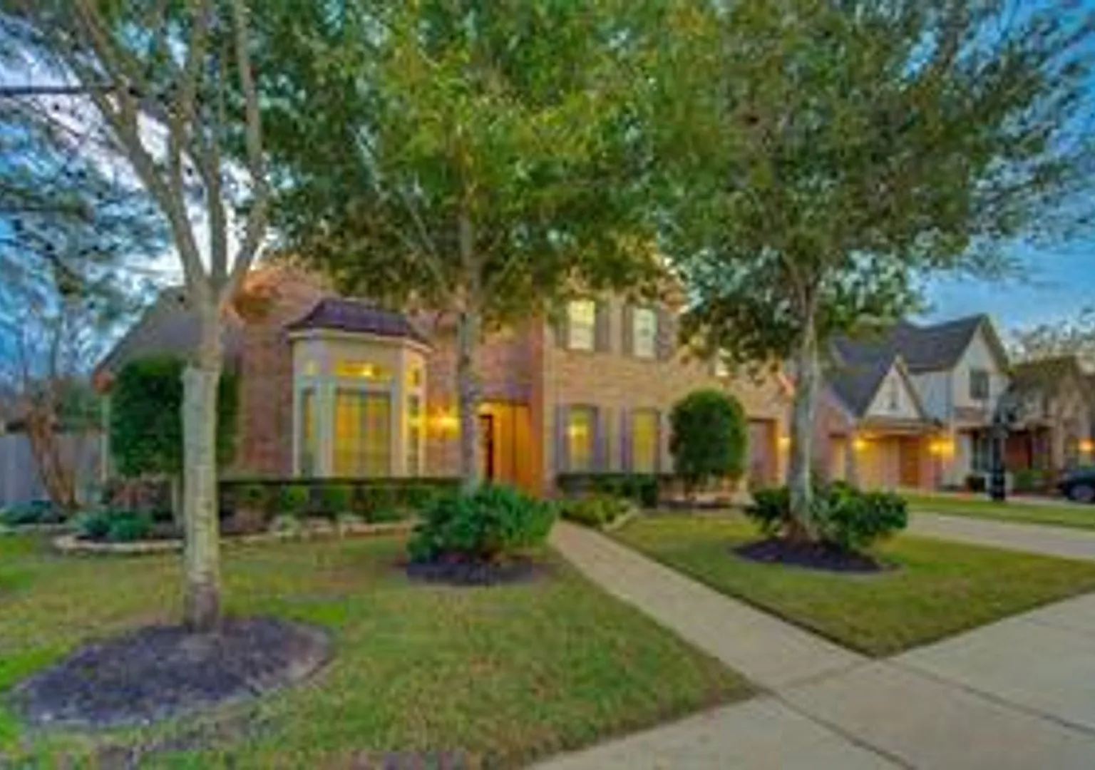 5 Bedroom Home in Katy with Pool - Great Home! — Photo 3
