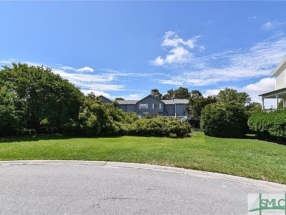 2nd image of 3 Beachwood Ct