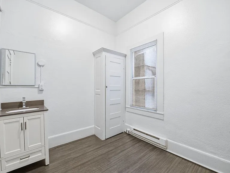 706 Kearny St #127 — Photo 8