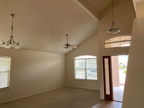 2nd image of 12476 Paseo Alegre Dr