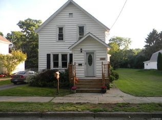 143 Beech St, Gowanda, NY 14070