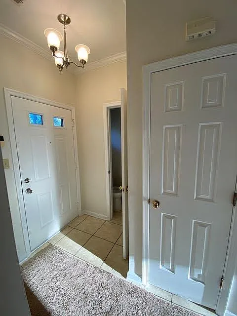 105 Sterling Court — Photo 2