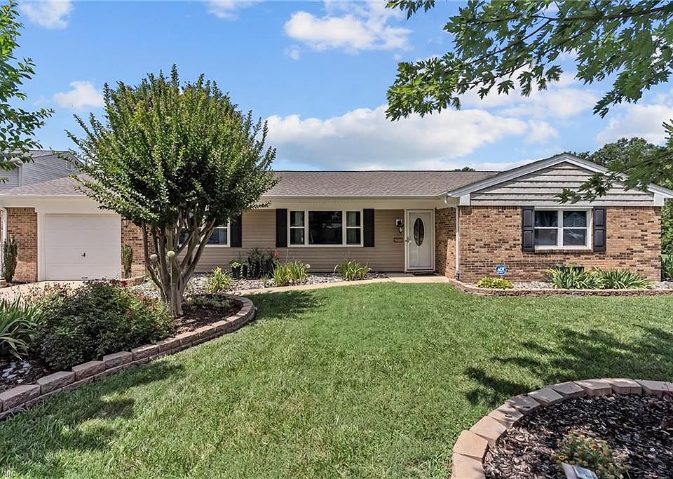 1st image of 5112 Clear Lake Cir