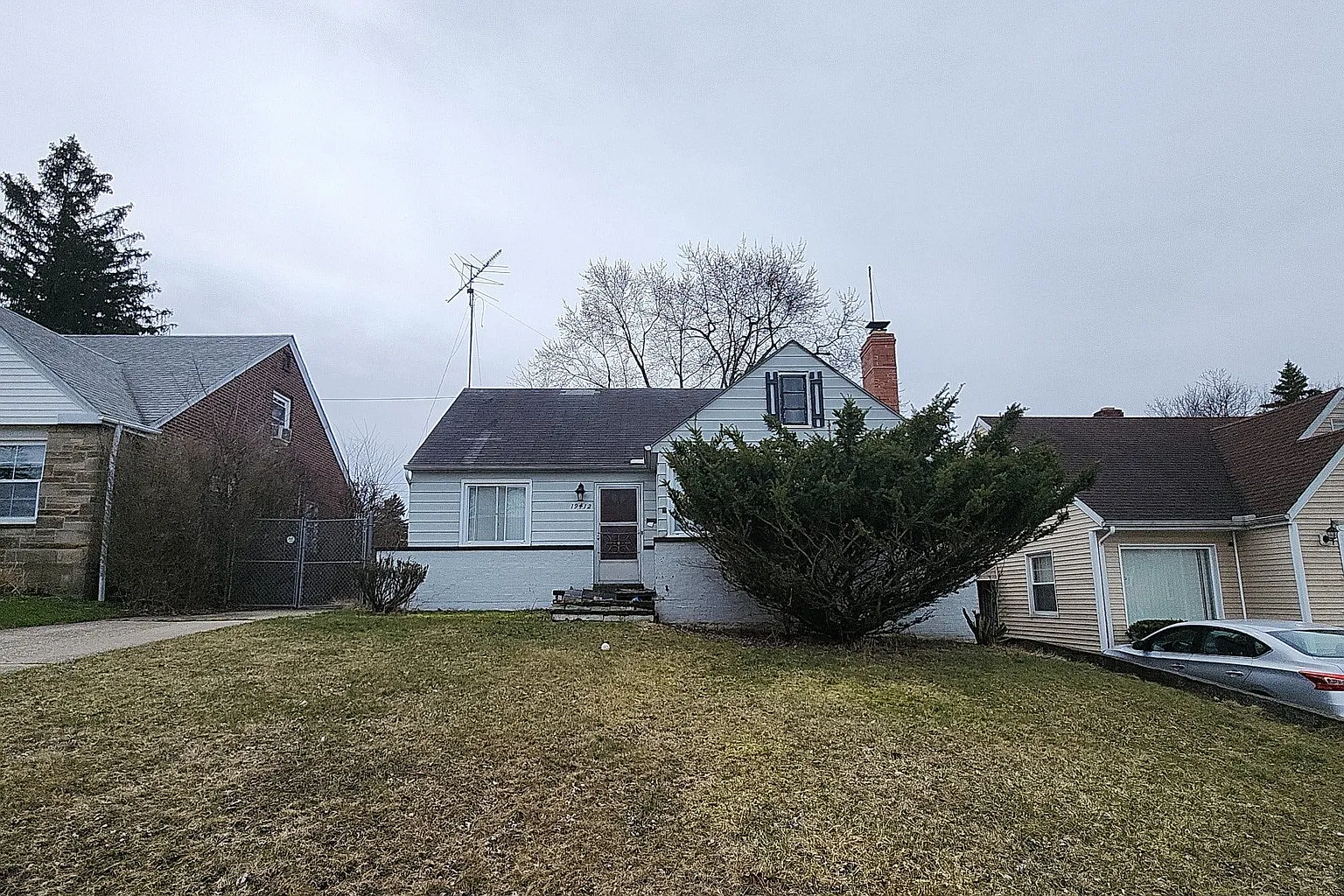 19412 Gardenview Dr photo 1